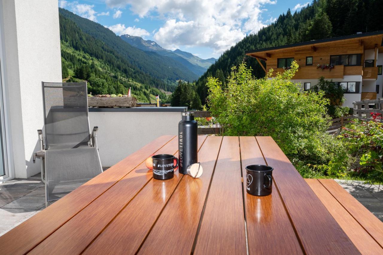 Apart Welcom Ischgl Exterior photo